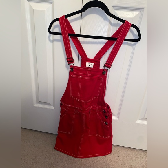 Cute overalls skirt - Picture 1 of 2